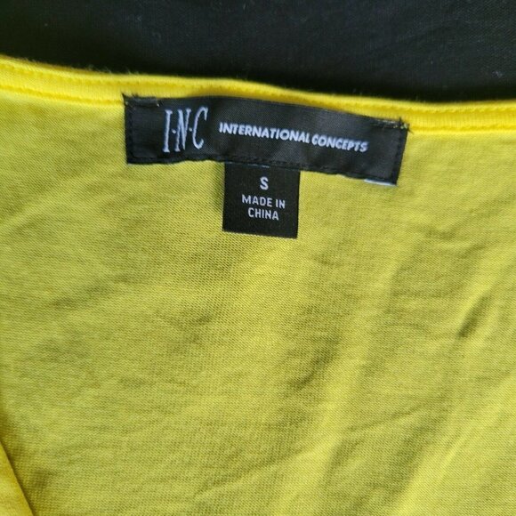 Women's INC Blouse. Size Small.  ***FLAWED *** - Picture 10 of 12